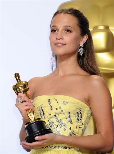 Alicia Vikander 2016 Oscar Winner For Best Actress In A Supporting