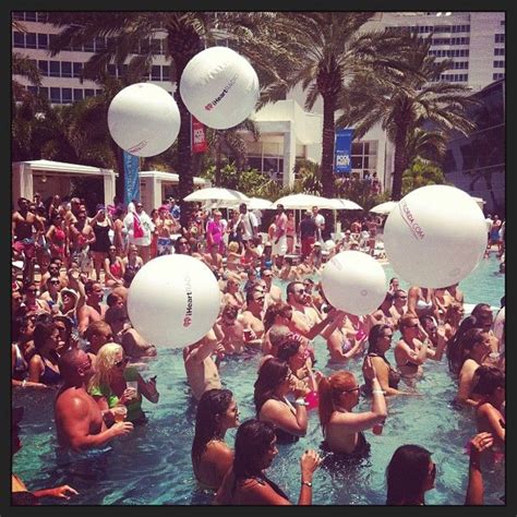 The Beach Balls Are In Full Effect At The Iheartradio Ultimate Pool