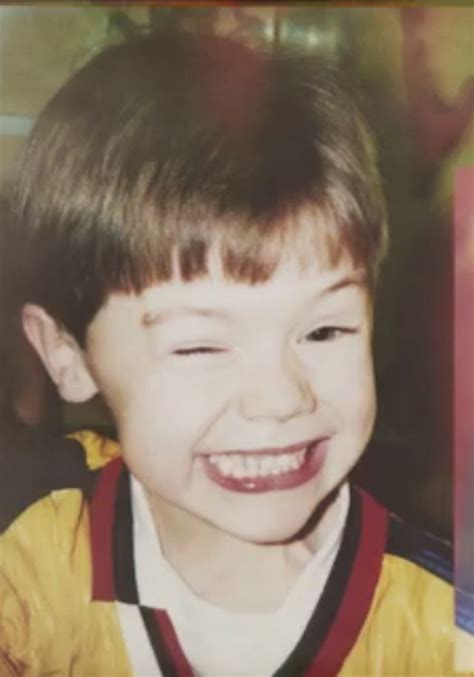 Baby Harry 🥺 In 2020 Harry Styles Pictures Harry Styles Baby Harry