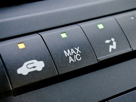 WATCH: Here's What the Air Recirculation Button in Your ...