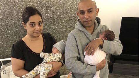 Ukraine Luton Couple Returns Home With Surrogate Twins Bbc News