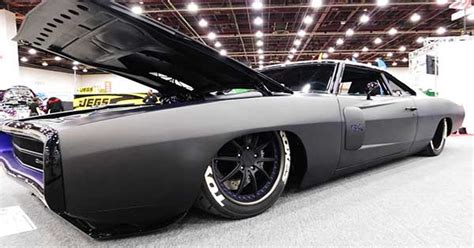 Take A Look At This Awesome 1970 Slammed Dodge Charger Muscle Cars Zone
