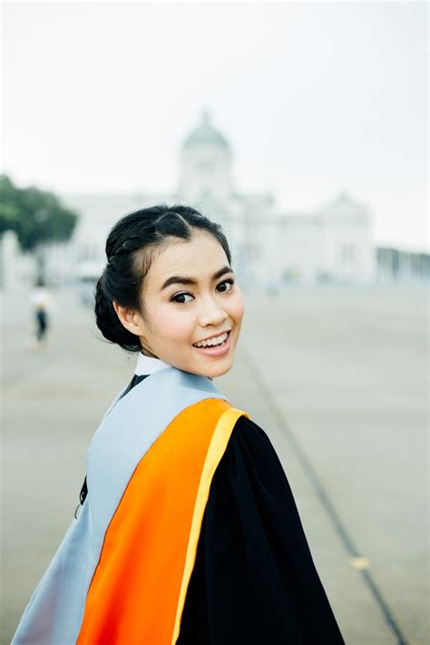Maybe you would like to learn more about one of these? ผลงานการถ่ายภาพ งานรับปริญญา วิทยาลัยพยาบาลบรมราชชนนี ...