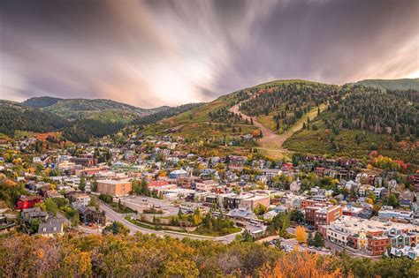 Americas 13 Coolest Small Towns For A Fall Vacation Worldatlas