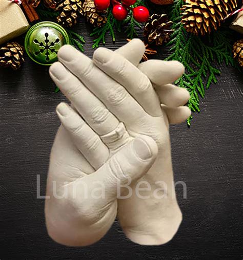 Luna Bean Hand Casting Kit Couples Plaster Hand Mold Casting Kit Unique T