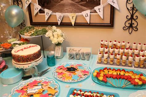 Ready to have an outdoor party this summer? You Need These Delicious Graduation Party Food Ideas ⋆
