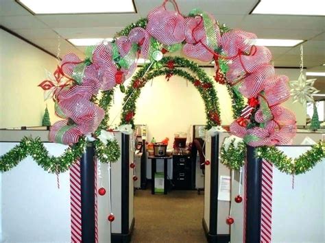 50 Best Office Christmas Decorating Ideas Open Sourced Workplace