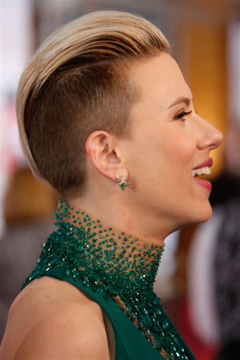 Scarlett Johanssons Oscars 2015 Hair Hollywood Reporter