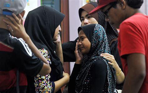 Harun salim bachik meninggal dunia. Tangisan anak dan isteri | Sahabat iring perjalanan ...