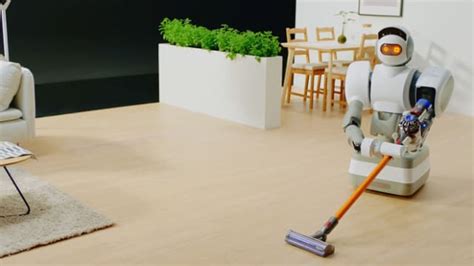 Five Useful Robots Helping You With Chores Around The House Techyfolios