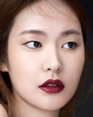 Born on february 19, 1989, she began her career as a model when she was a teenager. Jung Yoo Jin - DramaWiki