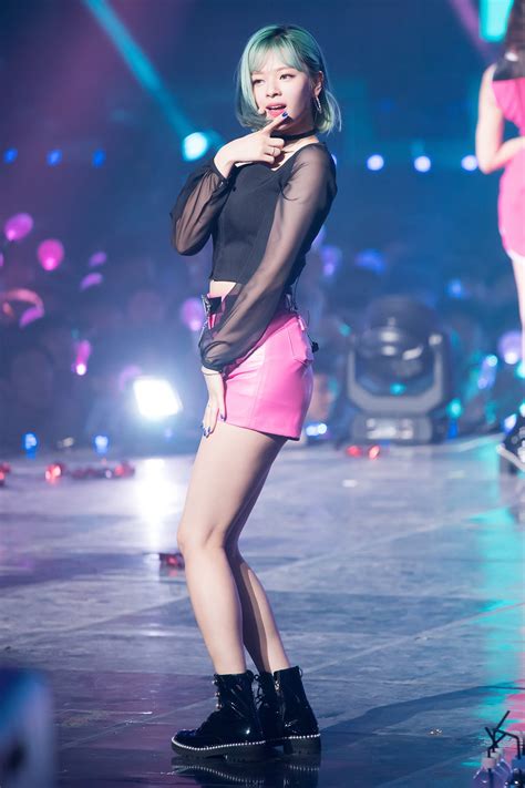 Jeongyeon And Her Endless Legs Rtwice