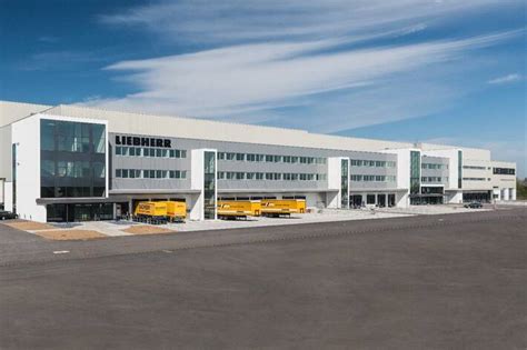 Liebherr Logistics Centre Max Frank