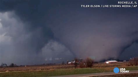 Deadly Tornadoes Rip Across Central Us