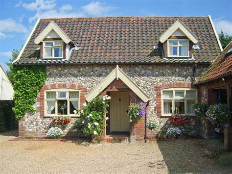 Holiday Cottages In Norfolk The South