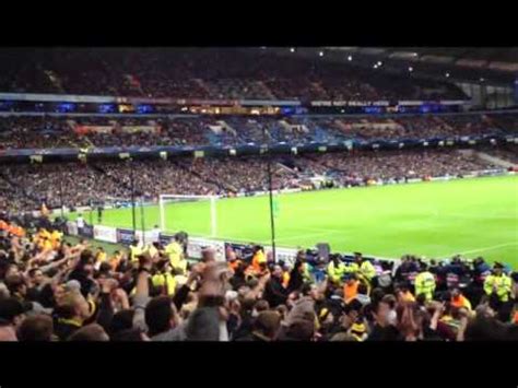 Weitere ideen zu borussia dortmund, dortmund, borussia. Borussia Dortmund Fans in Manchester - YouTube