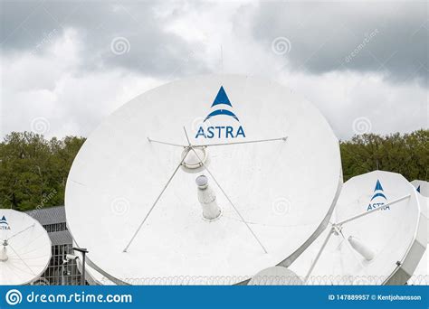 Antenas Parab licas Fuera De SES En Luxemburgo Fotografía editorial Imagen de satélite