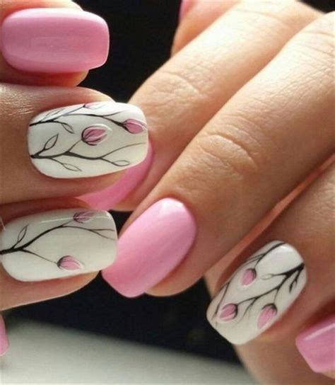 30 Pretty Spring Floral Nail Arts To Make You Blooming Women Fashion
