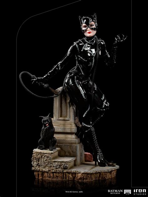 Batman Returns Catwoman 110 Art Scale Statue