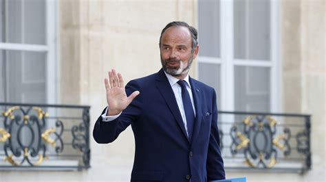 French prime minister Edouard Philippe resigns