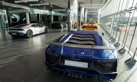 Worlds Largest Lamborghini Showroom Opens In Dubai Autodevot