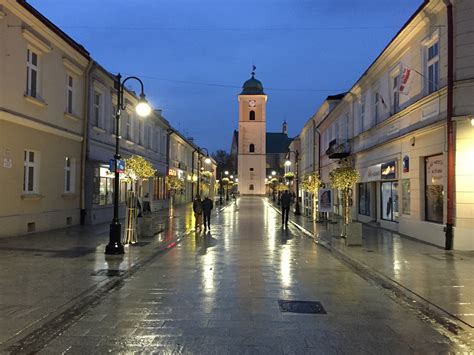 Przebudowa pasażu rzeszów trwała kilka miesięcy. Rzeszów z najwyższym wzrostem ludności. W ciągu 5 lat ...