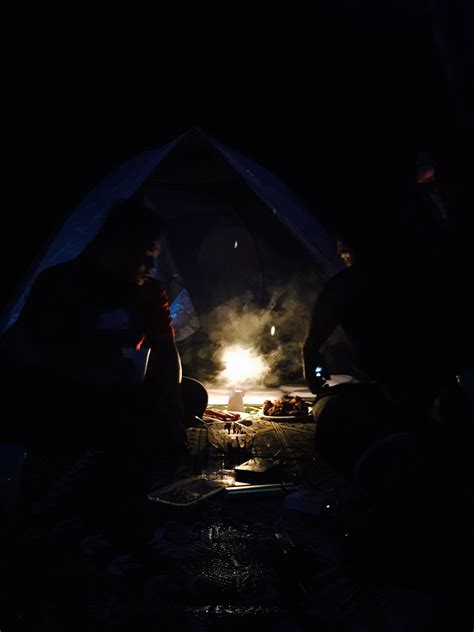 The room in the hotel is very clean, the sheets, pillow and quilt cover is so white and clean even the towel too. sg chiling outdoor camping, night session, kuala kubu ...