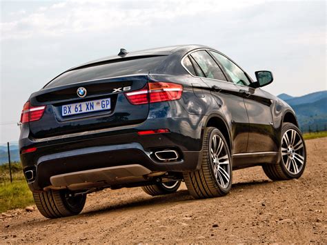 Bmw has manufactured models of x6 xdrive50i for 12 years. BMW X6 xDrive50i photos - PhotoGallery with 22 pics| CarsBase.com