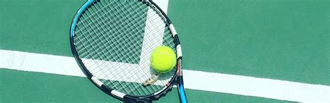 An Expert Guide On How To Choose A Tennis Racquet