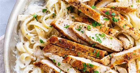 Swap out the chicken for shrimp or even sliced italian sausage. Chicken Alfredo - Jessica Gavin