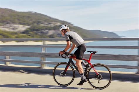 For road bikes under £750 youcan find bikes with higher quality groupsets than sora. Best Road Bikes Under £1000 for 2021