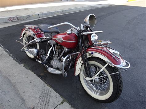 1946 Harley Knucklehead | MotoFotoStudio (With images) | Harley knucklehead, Harley, Bobber