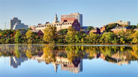 The 30 Best College Towns In America Hartford Courant