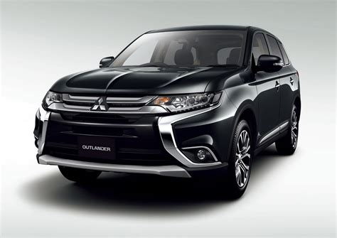 Read the definitive mitsubishi outlander phev 2021 review from the expert what car? Facelifted Mitsubishi Outlander PHEV Is More Efficient ...
