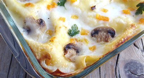Che ci faccio, cosa non ci faccio; Lasagne alla zucca e funghi - Ricette - Melarossa