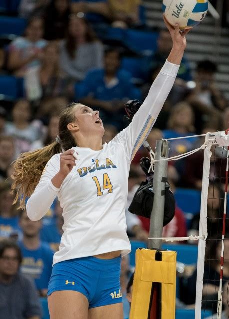 Is there any particular upcoming ucla bruins women's volleyball event you cheer for? Women's volleyball sweeps Cougars, is swept by Huskies - Daily Bruin