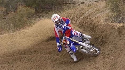 Guide to jumping dirt bikes for motocross one of the exciting things about the sport is launching a jump on a dirt bike. Highest Dirt Bike Jump | Completely Fake Trivia