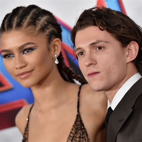 Why Didnt Tom Holland Accompany Zendaya To The 2022 Emmys Glamour