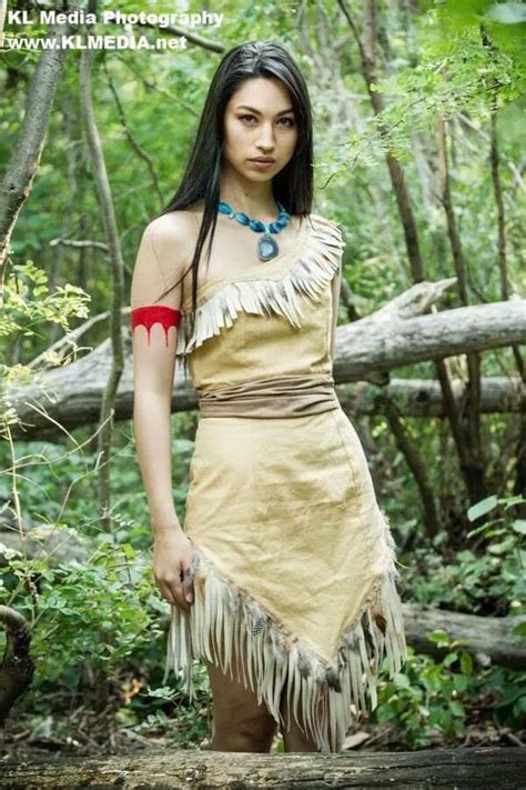 Pocahontas By Vanessa Wedge Cosplay Photo By Kl Media Native American Girls Native American