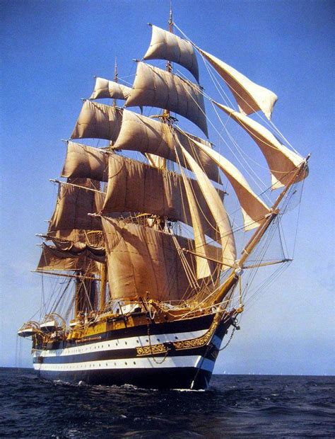Amerigo Vespucci Tall Ship Under Sail Tall Ships Pinterest Navios