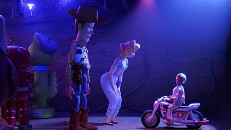 Evel Knievels Son Sues Disney Over Toy Story 4 Character Ents And Arts
