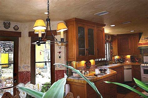 La fuente imports offers one of the infuse the spirit of the southwest into your home with these beautifully handcrafted talavera tiles! Mexican Tile In The Kitchen, Mexican Home Decor Gallery ...