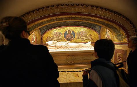 Visitors Tour Crypts Beneath Saint Peters Basilica Photos And Images