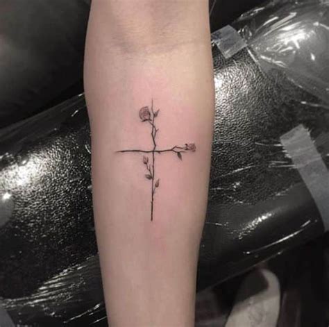 More images for cruz tattoo dibujo » Tatuajes de CRUCES 【⋆ Significados ⋆ Tendencias】