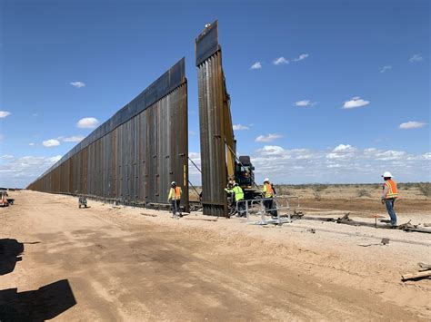 Dvids Images Crews Install A Three Ton 30 Foot Barrier Panel At