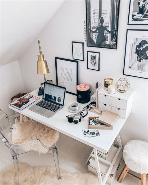 25 Small Home Office Ideas For Men And Women Space Saving