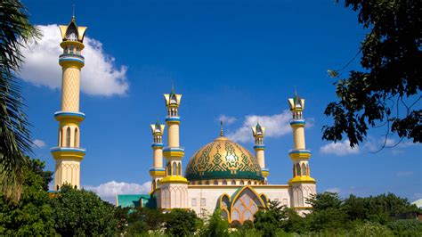 Islamic Center Mataram Icon Baru Propinsi Nusa Tenggara Barat