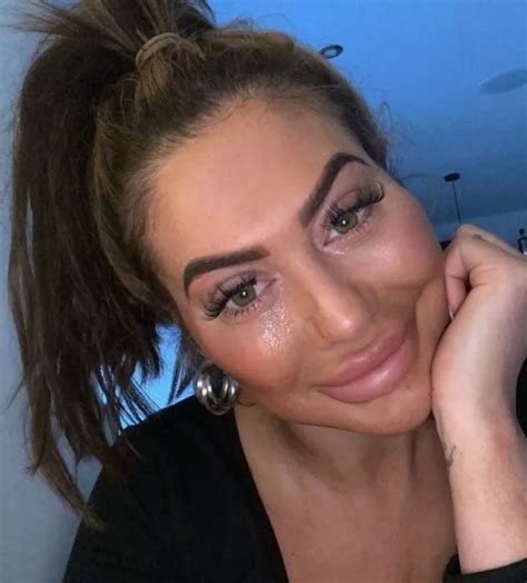 Chloe Ferry Stuns Fans As She Shows Off Her Amazing Physique In Cream