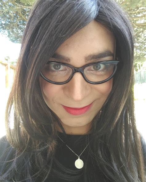 mid photoshoot selfie crossdressing transvestite