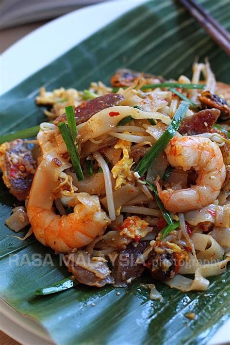 Penang 'char kuey teow' is a delicious and popular noodle dish with a smoky flavour and is considered a national favourite of malaysians and singaporeans alike. Penang Fried Flat Noodles (Char Kuey Teow) | Easy ...